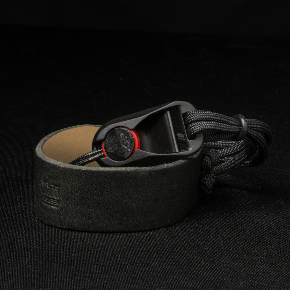 Wotancraft Parashooter Style 13 black wrist strap with quick-release clip