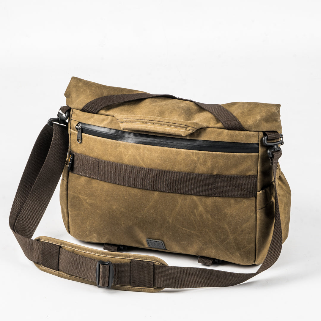 Wotancraft Pilot 10L khaki bag, rear view with zip pocket and padded shoulder strap