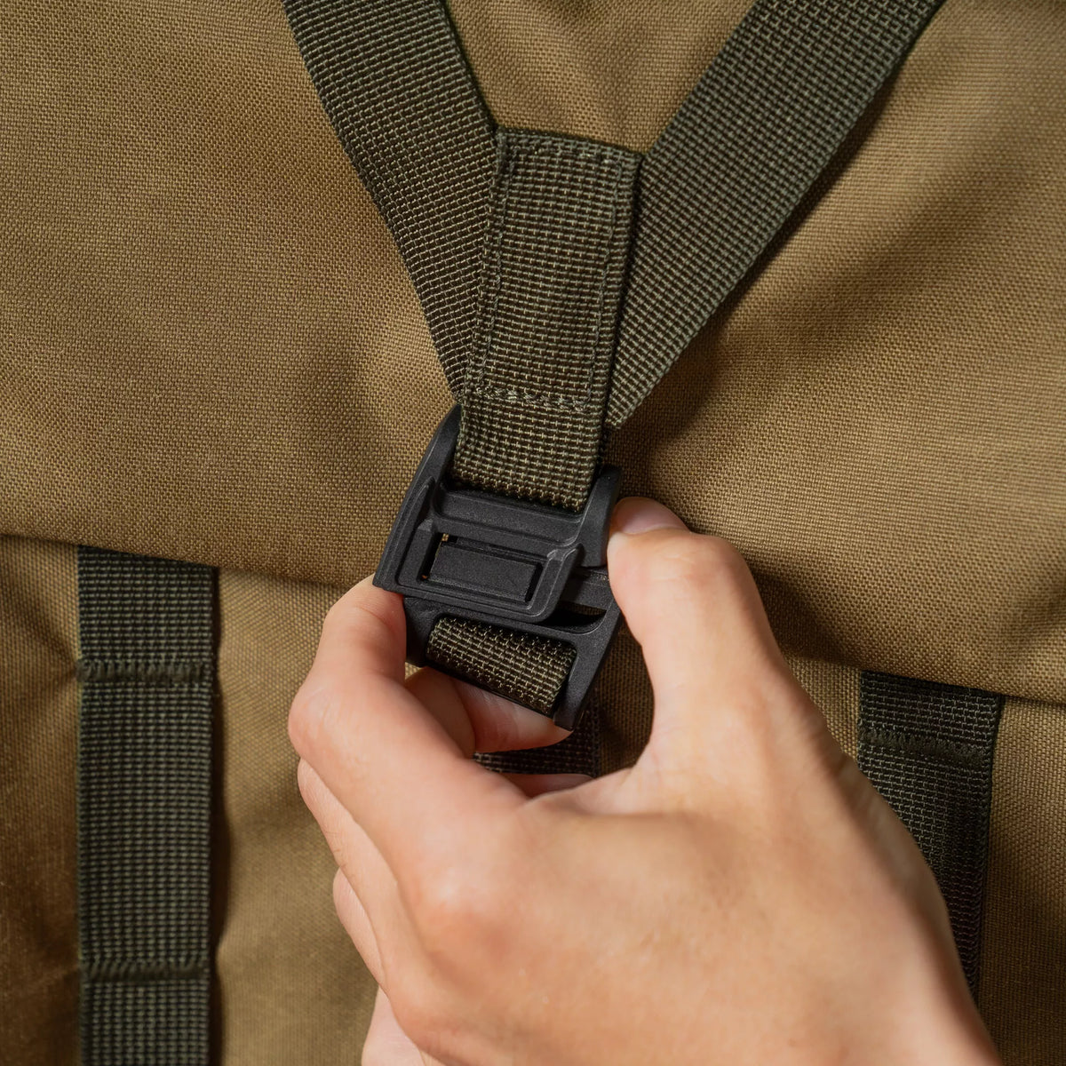 WOTANCRAFT Travel Camera Backpack "PILOT" 18L, KHAKI BROWN