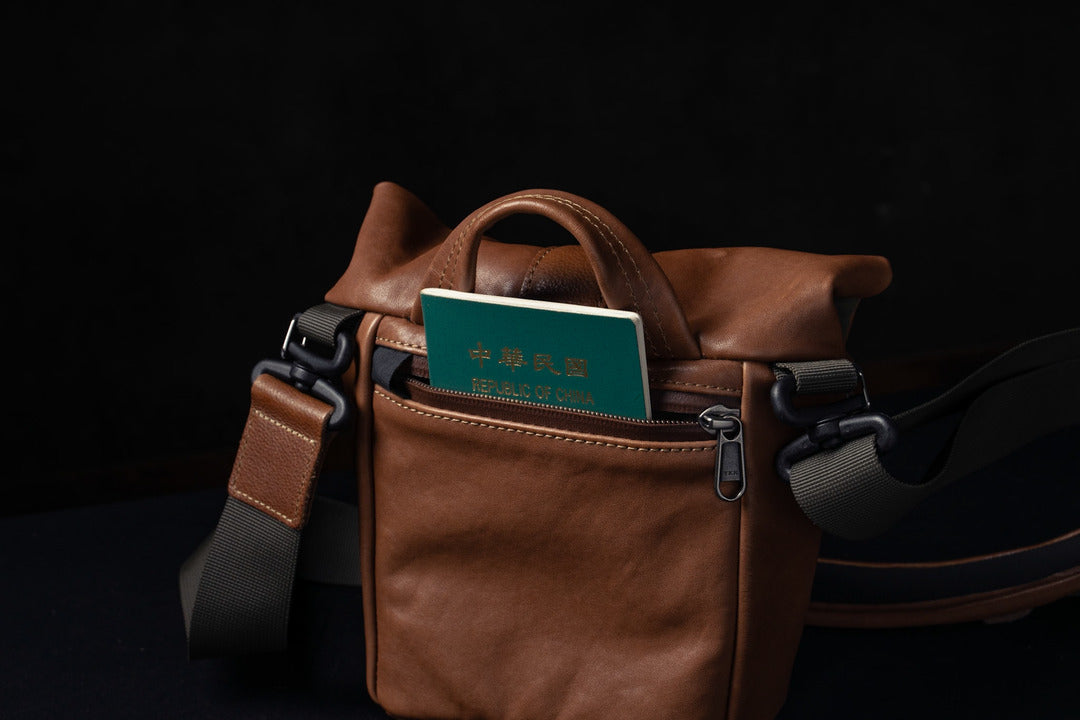 SALE ! WOTANCRAFT Travel Camera Bag "PILOT" 2L, FULL BROWN LEATHER