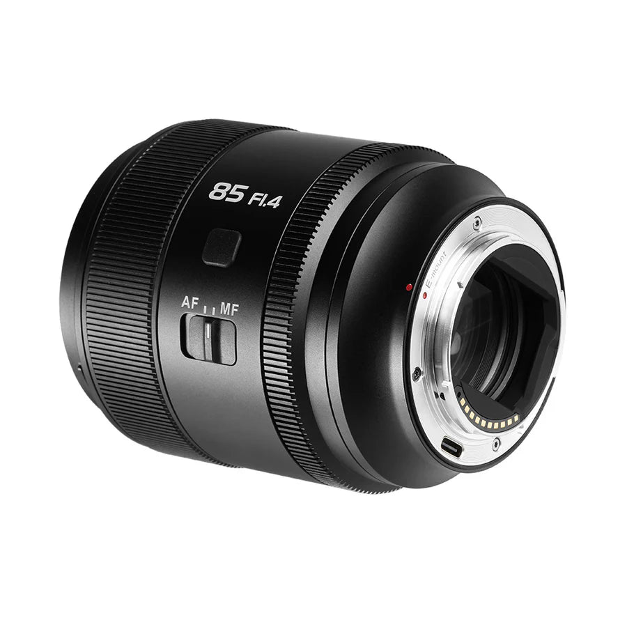 Sirui Aurora 85mm f/1.4 lens, rear view with AF/MF switch and mount contacts