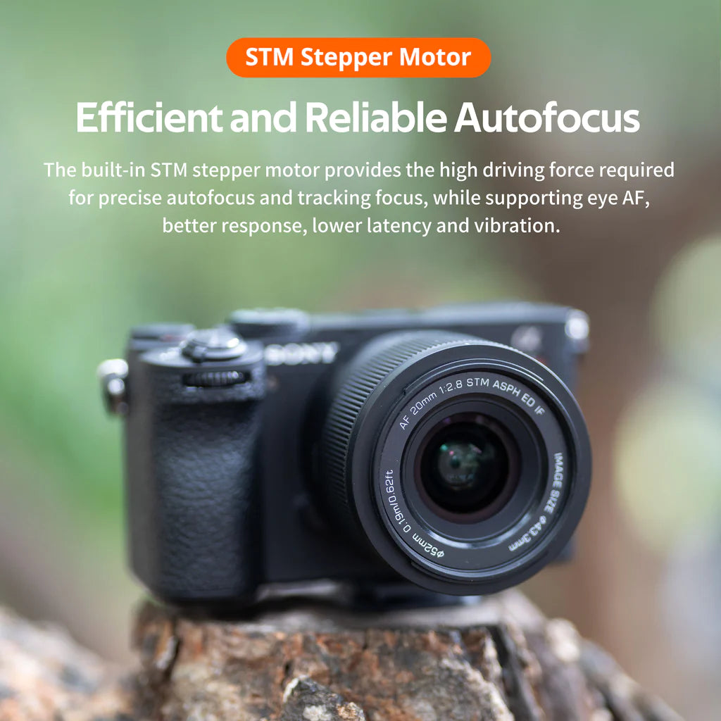 Viltrox AF 20mm f/2.8 FE on a Sony A6700 outdoors, STM stepper motor autofocus