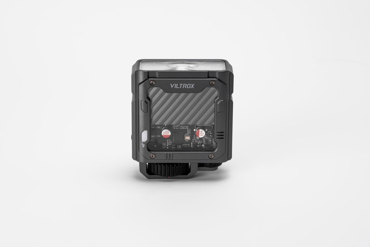 Viltrox Spark Z3 flash, rear view with control dials