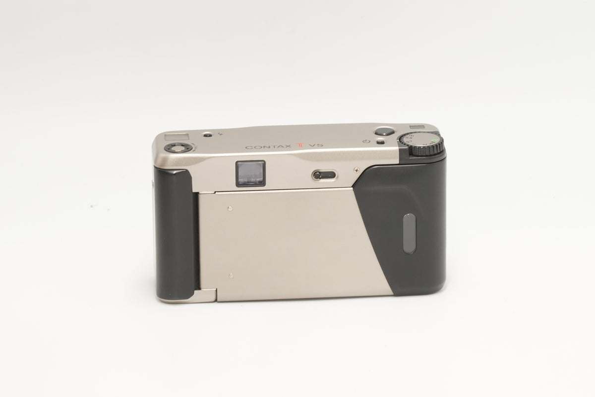 Contax TVS titanium point and shoot camera, rear view with viewfinder