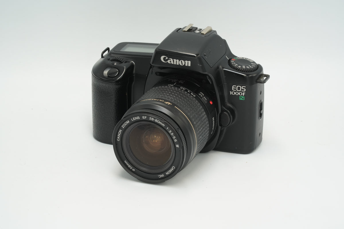 AUTOFOCUS Canon EOS 500 film camera
