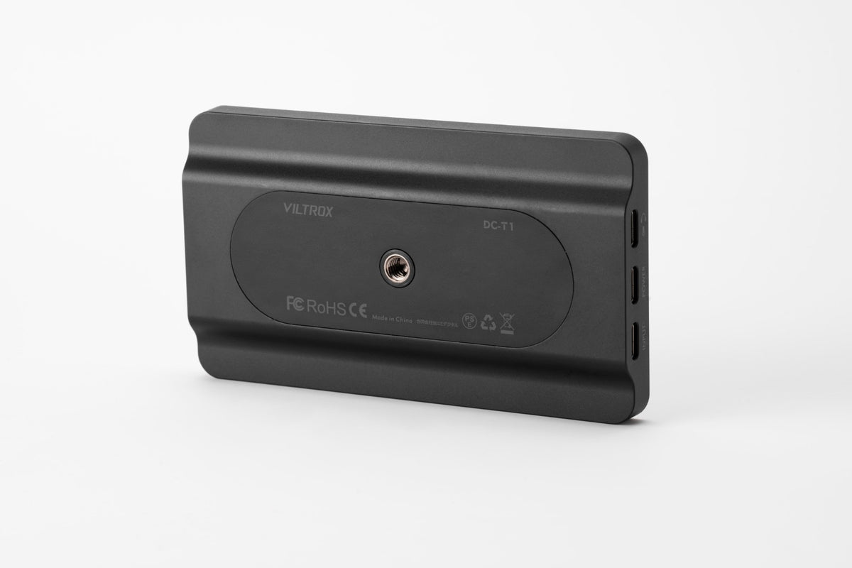 Viltrox DC-T1 rear view with 1/4 inch thread and labels