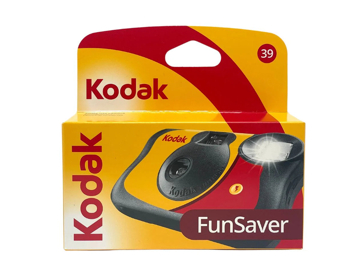 KODAK FunSaver Disposable camera with flash