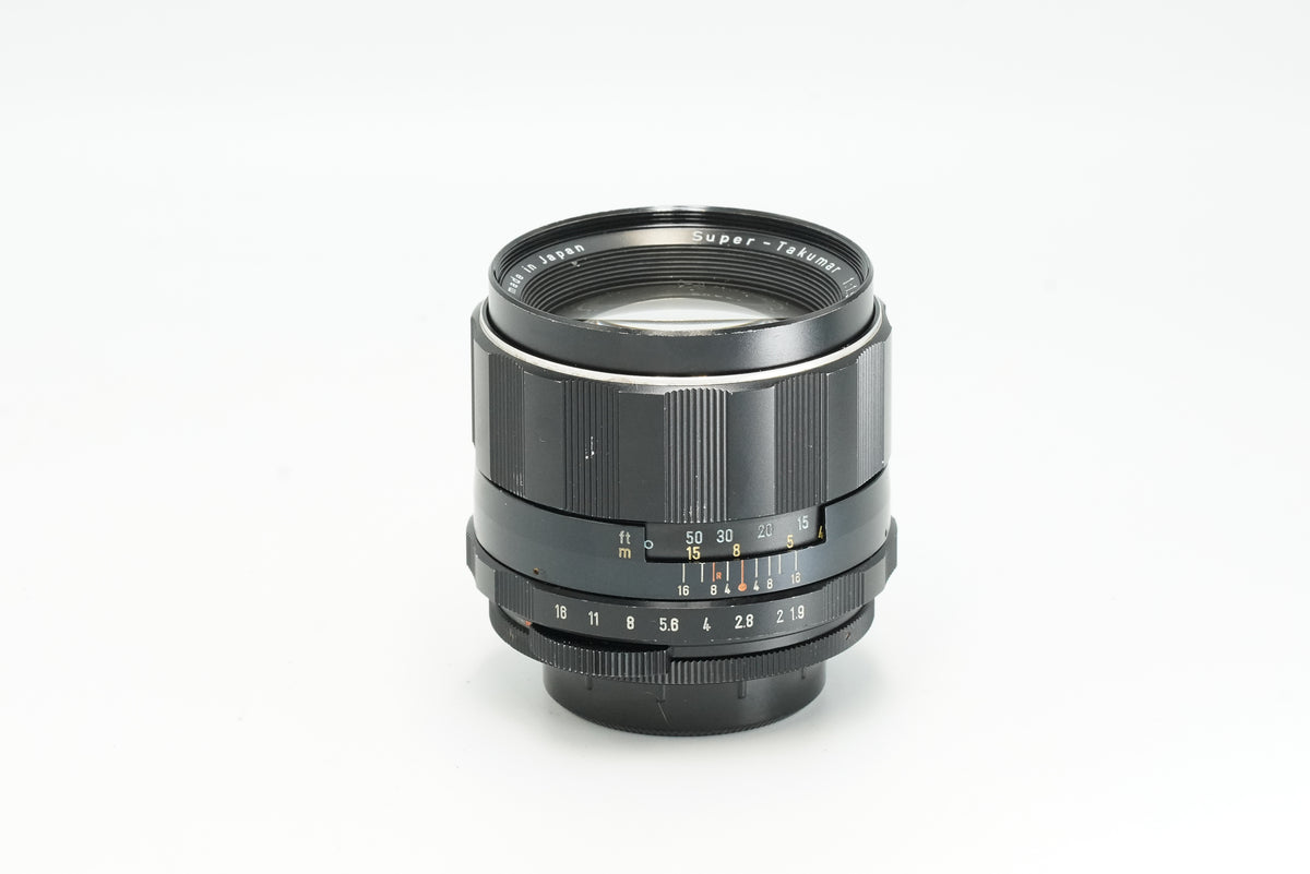 Super-Takumar 85mm f/1.9 lens, side view with focus and aperture scales