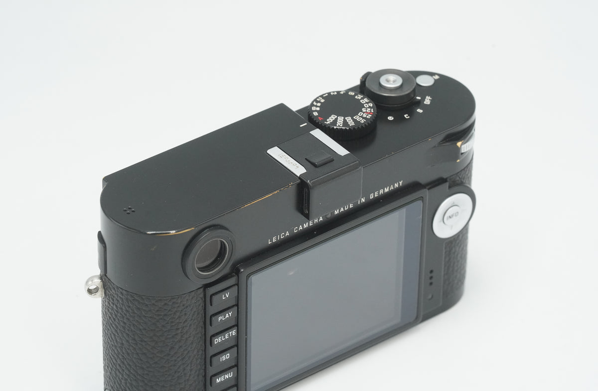 LEICA M (Typ 240) body, black, amazing condition with box