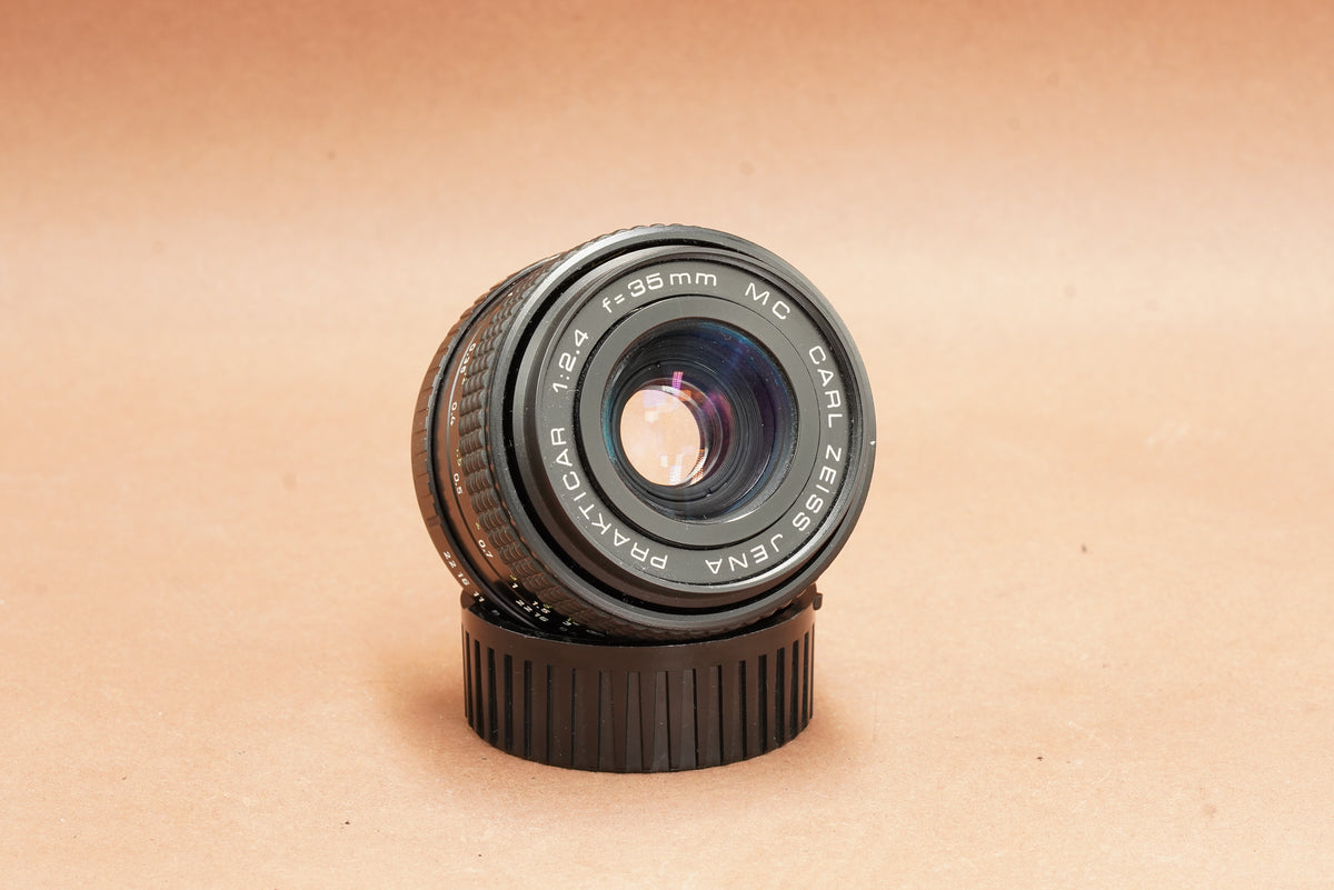 Carl Zeiss Jena Flektogon 35mm f2.4