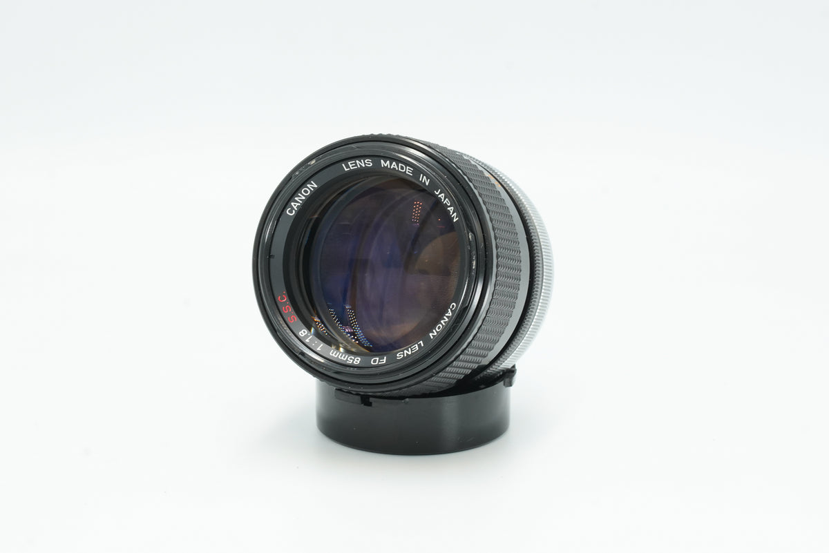 Canon FD 85mm f/1.8 S.S.C. front element and name ring
