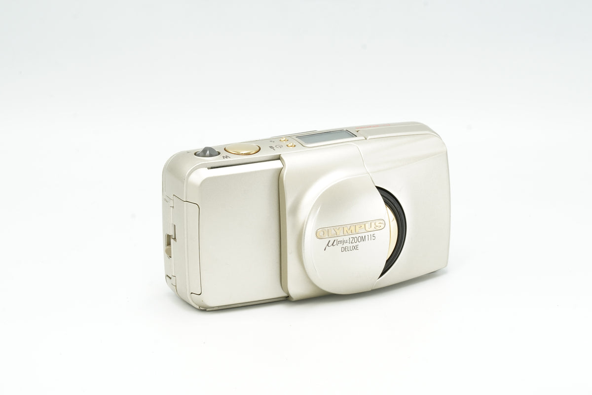 Olympus Mju Zoom 115 Deluxe compact camera with lens cover closed