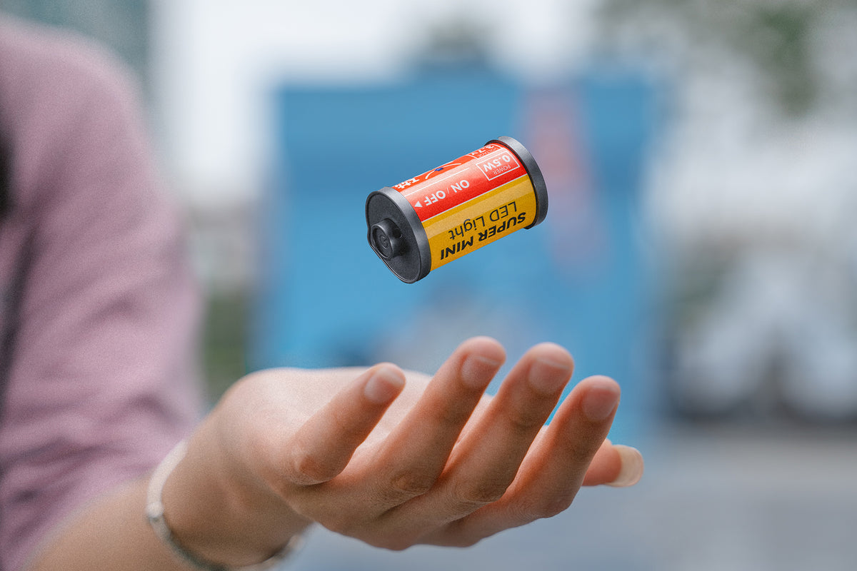 Hand tossing the TTArtisan film canister mini LED light