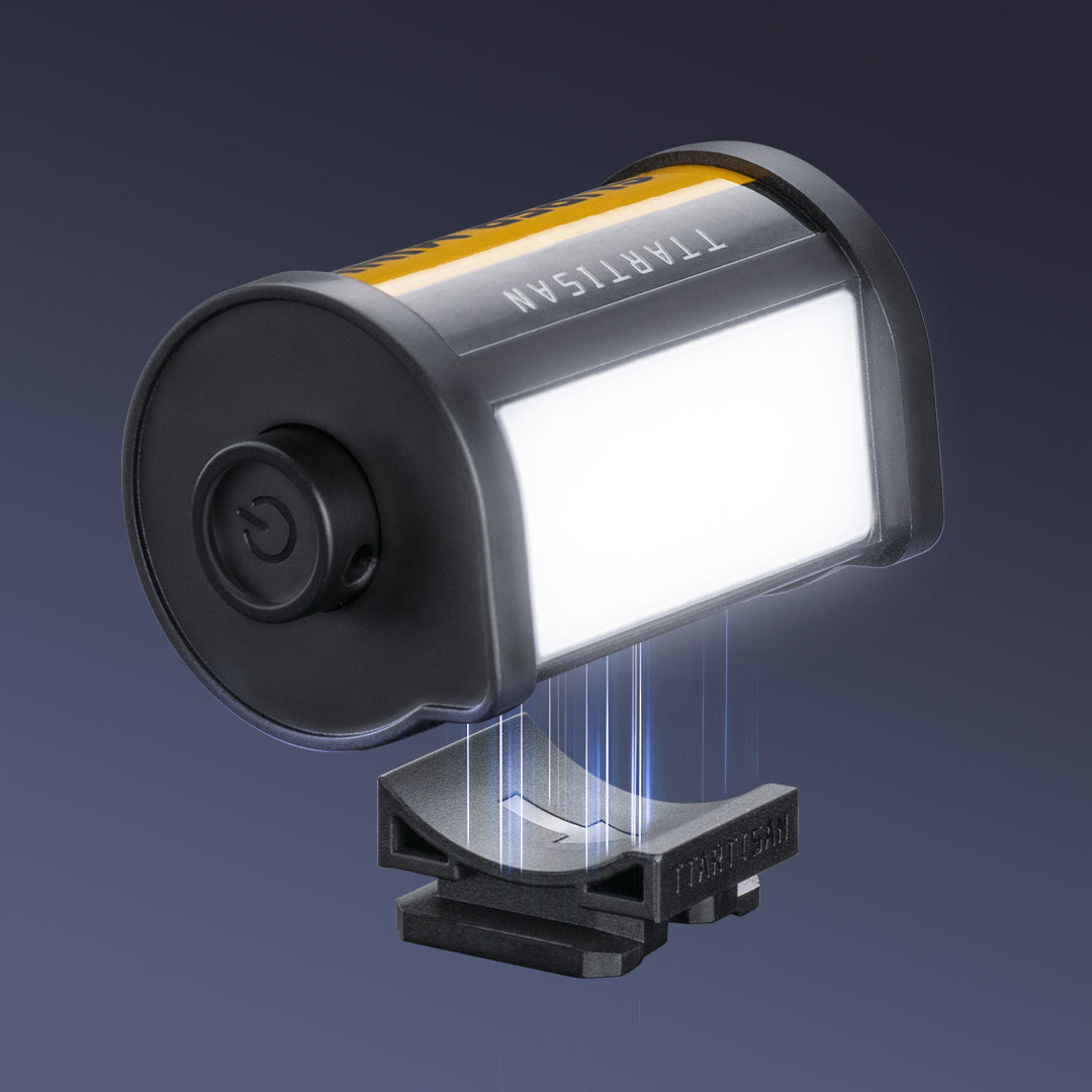 TTArtisan mini LED light attaching magnetically to its hot shoe mount