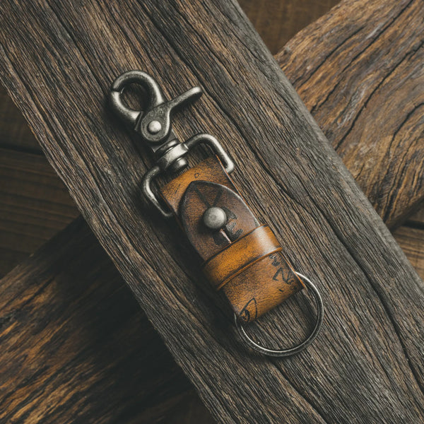 WOTANCRAFT Leather KEYCHAIN "Path of War"