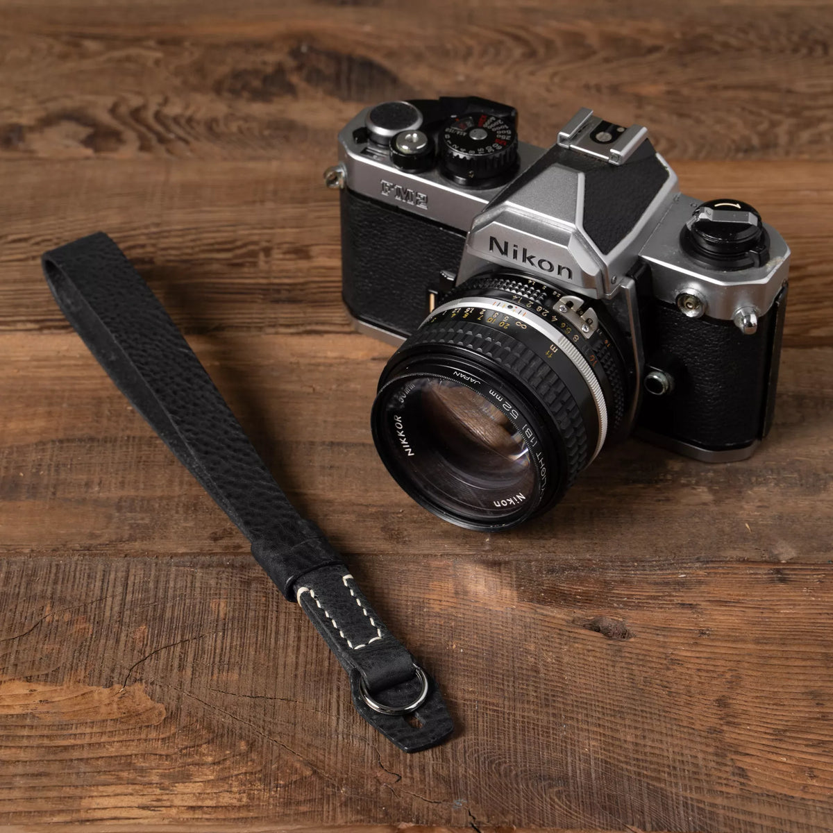 WOTANCRAFT Full Leather WRIST straps - O'Ring (5 styles)