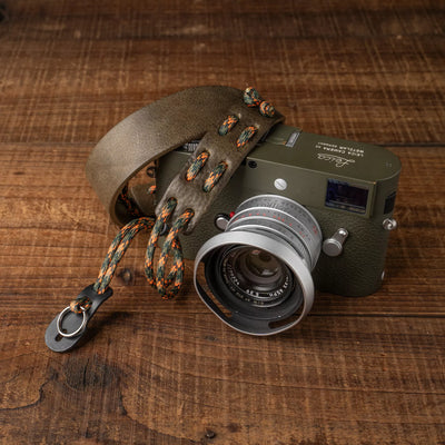 Wotancraft Parashooter Style 8 strap on an olive Leica M with silver lens