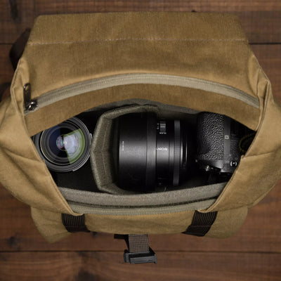 WOTANCRAFT Travel Camera Backpack "PILOT" 18L, KHAKI BROWN