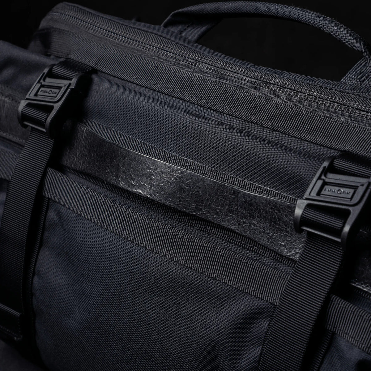 WOTANCRAFT Sling Bag "LIGHTNING RIDER" v2, 13L, Black