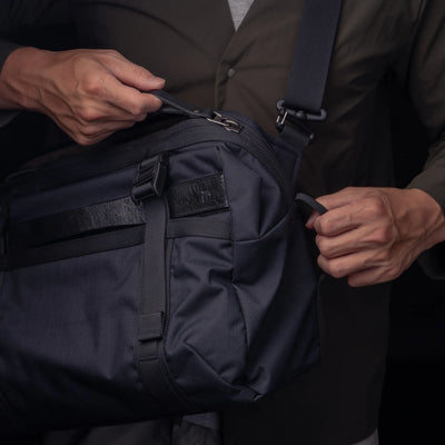 WOTANCRAFT Sling Bag "LIGHTNING RIDER" v2, 13L, Black