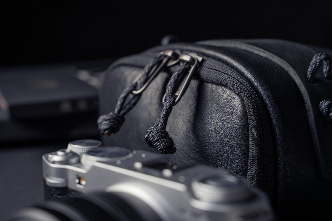 SALE ! WOTANCRAFT Portable Camera Pouch, BLACK LEATHER, ML size