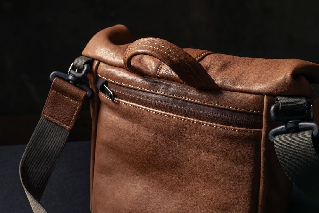 SALE ! WOTANCRAFT Travel Camera Bag "PILOT" 3.5L, FULL BROWN LEATHER