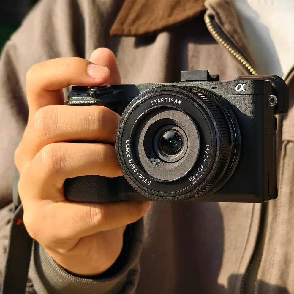 TTArtisan AF 14mm f/3.5 ASPH ED on a Sony camera, front view