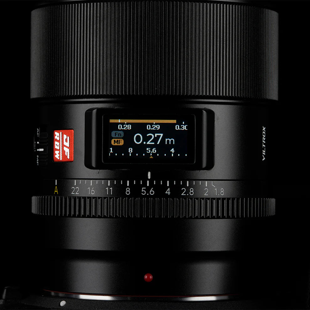 Viltrox AF 16mm f/1.8 close-up of the LCD screen showing 0.27m focus distance