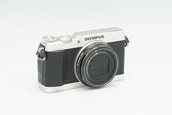 OLYMPUS SH-2 - 16 MP with WIFI & 1080p video DIGITAL camera