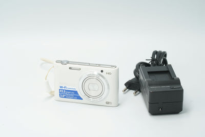 SAMSUNG ST150F - 16 MP WIFI DIGITAL camera, white