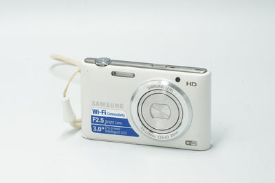 SAMSUNG ST150F - 16 MP WIFI DIGITAL camera, white