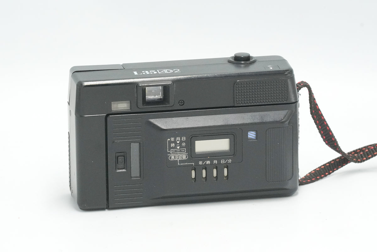 Nikon L35AD2, rear view with date back panel