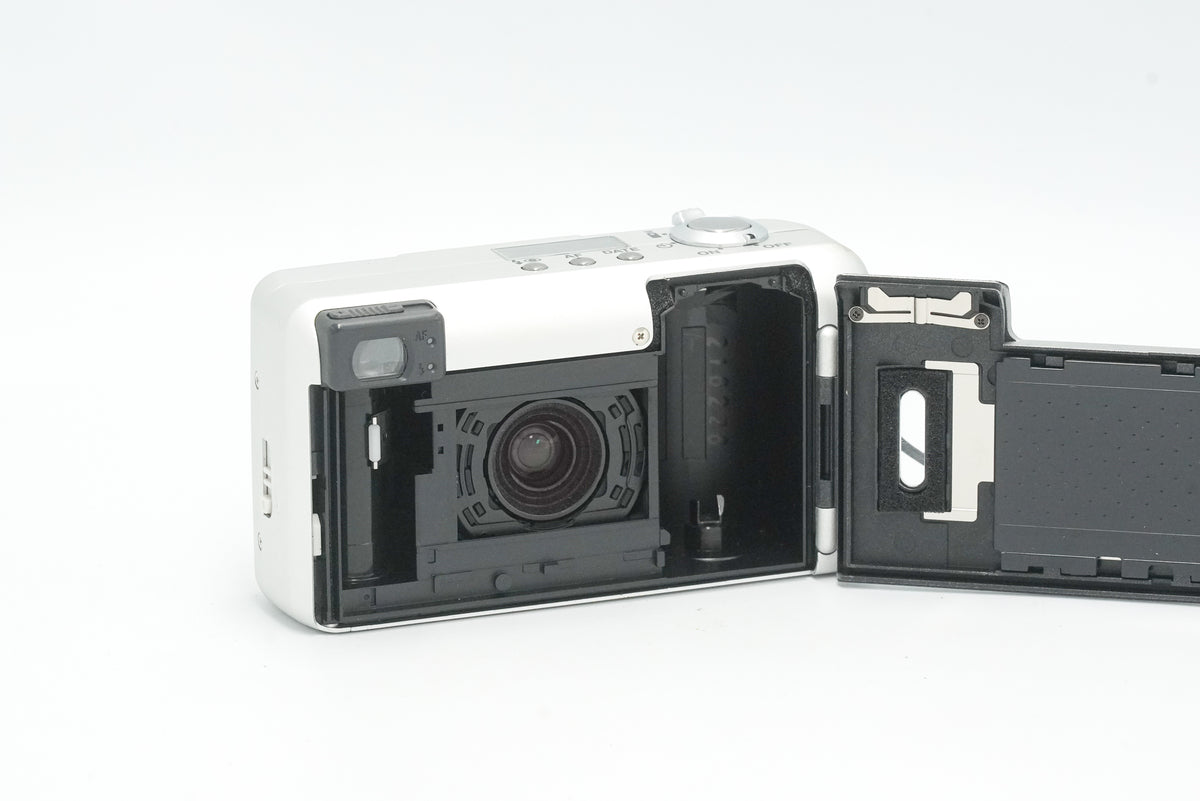 PENTAX ESPIO (IQ Zoom) 120SW SILVER Point & Shoot
