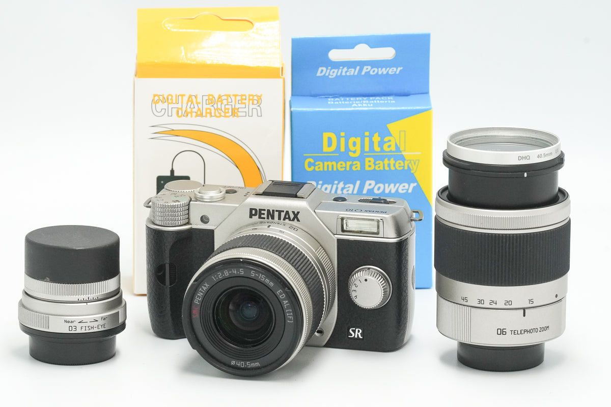 PENTAX Q10 & 3-lenses, 10 MP PREMIUM DIGITAL COMPACT camera, silver