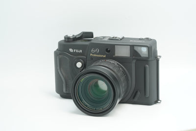 FUJIFILM GW690 III 6x9 Medium Format Panoramic Camera