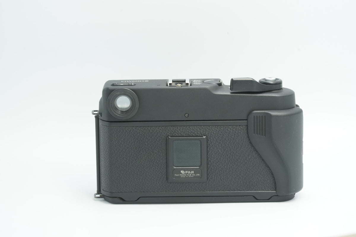 FUJIFILM GW690 III 6x9 Medium Format Panoramic Camera