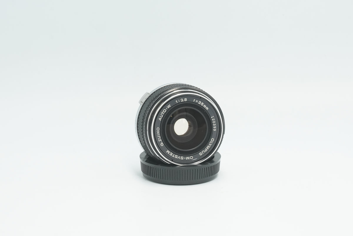 Olympus OM Zuiko Auto-W 35mm f/2.8 wide-angle lens, front view