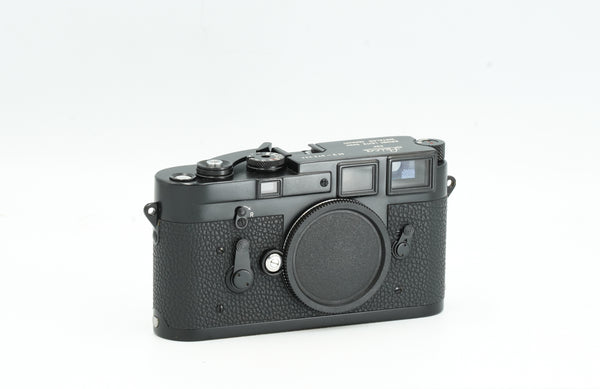 SPECIAL OFFER ! Leica M3 Single Stroke body, NEW BLACK PAINT