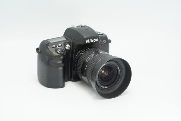 AUTOFOCUS ! Nikon N60/F60 film camera, with zoom lens, black