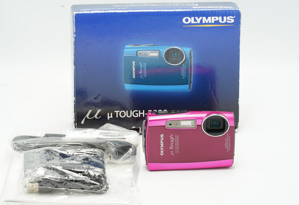 OLYMPUS U-TOUGH 3000 - 12 MP DIGITAL WATERPROOF camera