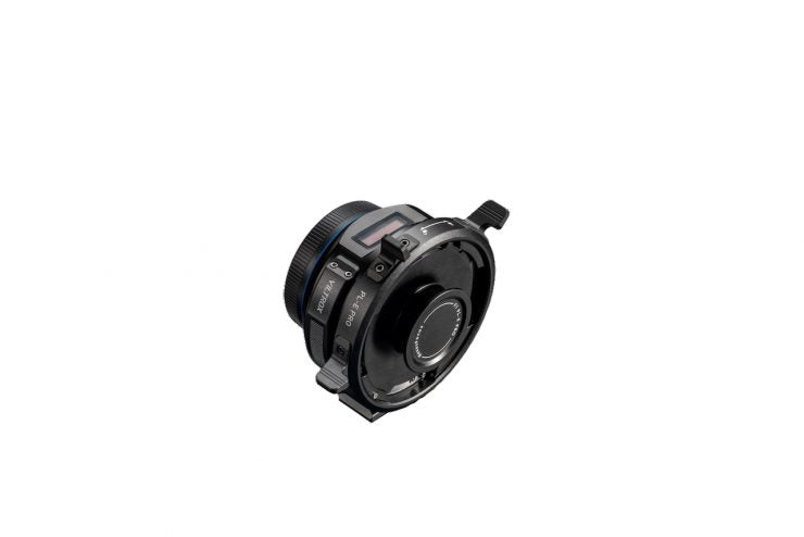 Viltrox NexusFocus F1 PL adapter, side view with display and buttons