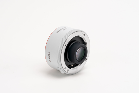 Viltrox 2.0x teleconverter, side view with Viltrox logo and red ring
