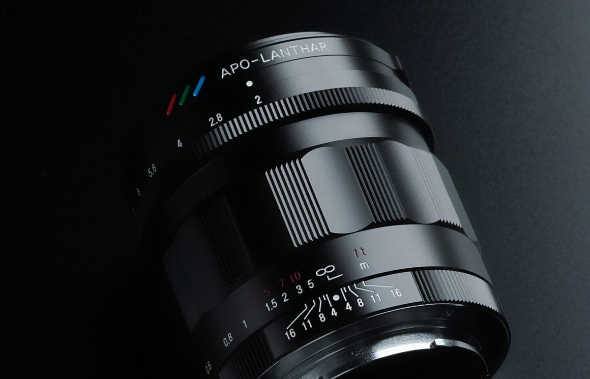 Voigtlander APO-Lanthar 35mm f/2 E lens close-up with APO colour dots