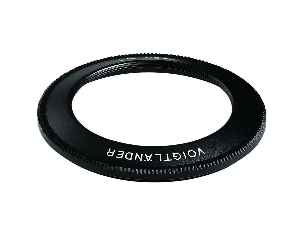 Voigtlander LH-90IIS black metal lens hood with knurled edge