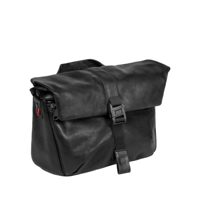 Wotancraft Pilot 7L full leather camera messenger bag in black, front view
