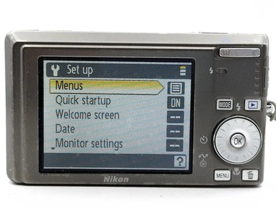 NIKON COOLPIX S500 7MP CCD DIGITAL camera, brushed grey
