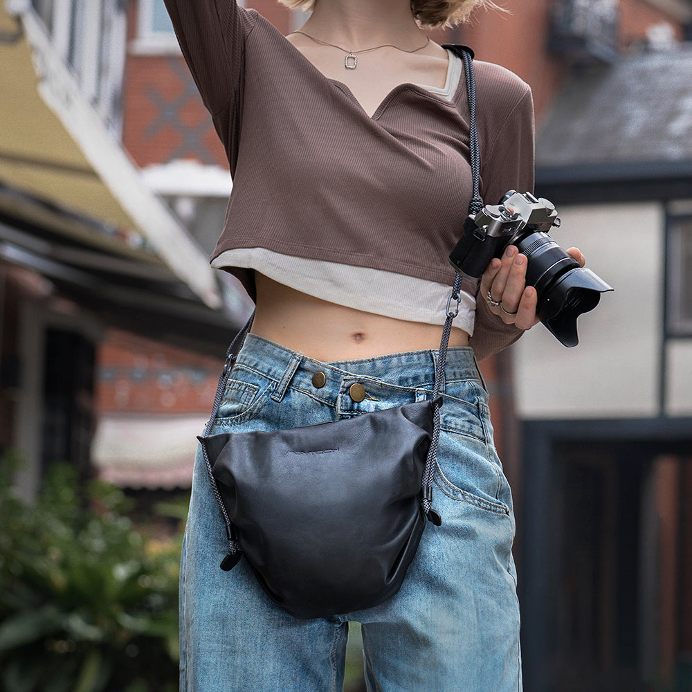 OneGo Cloud Bag lifestyle