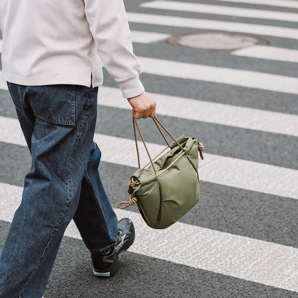 OneGo Rope Strap Bag lifestyle