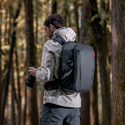 OneMo 2 Backpack lifestyle