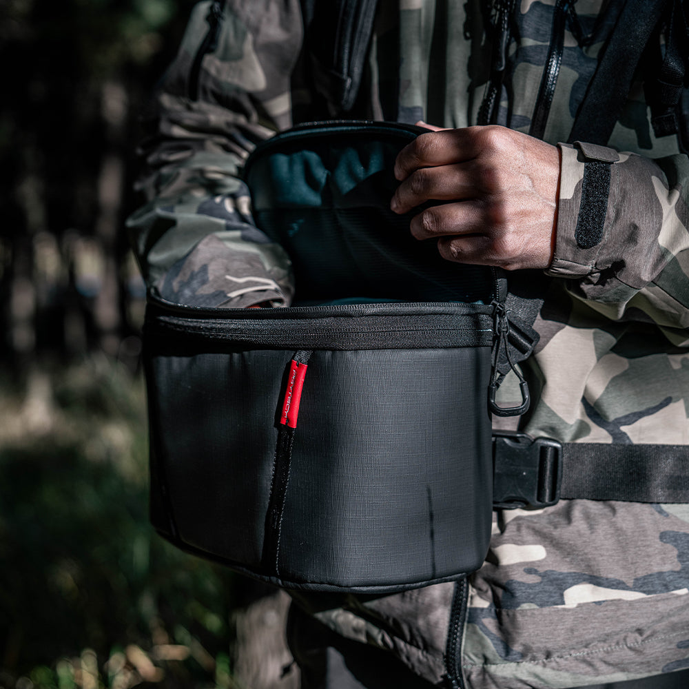 OneMo 2 Backpack lifestyle
